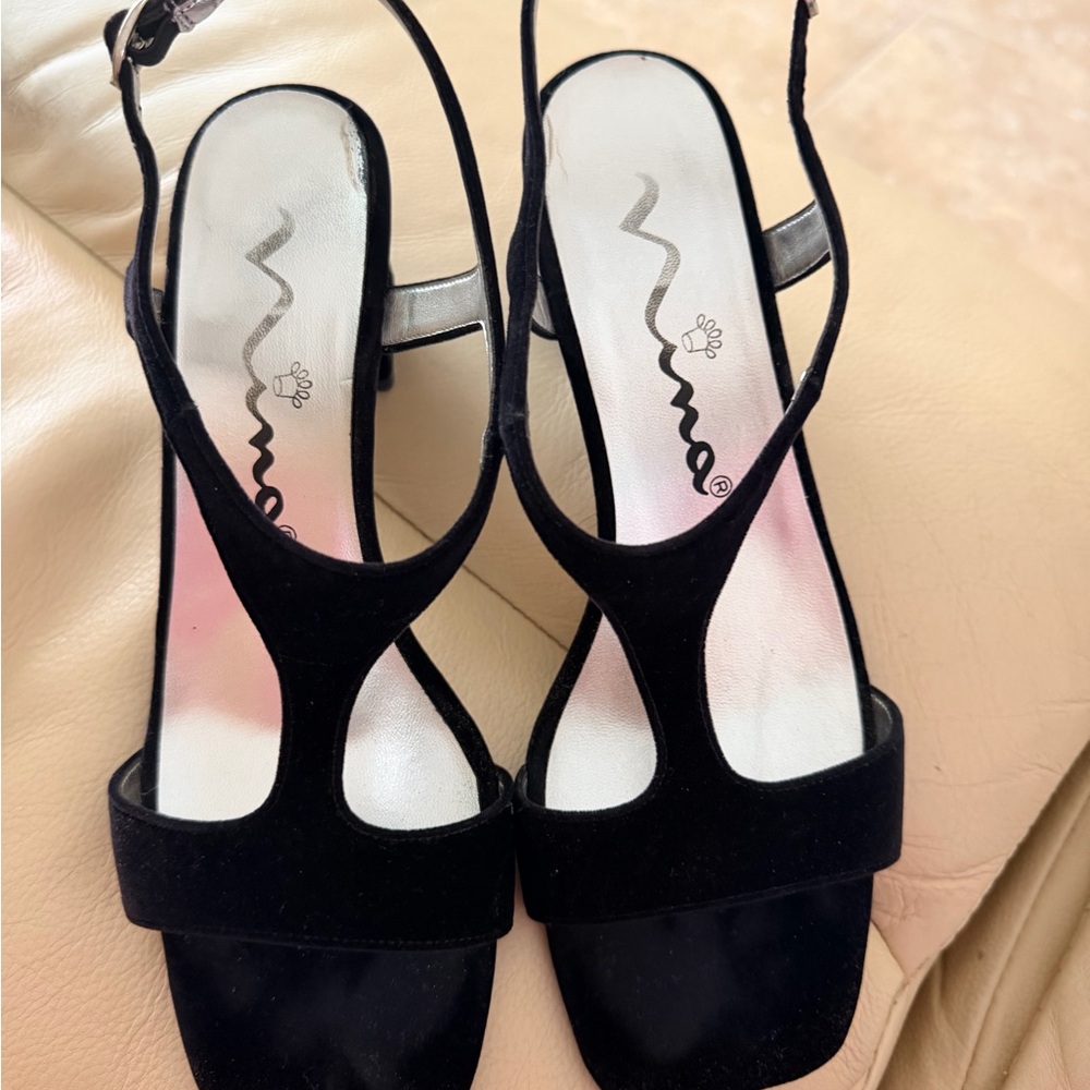Black velvet heels